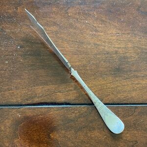 Antique Rogers & Bro. Silver Plated Master Butter Knife!